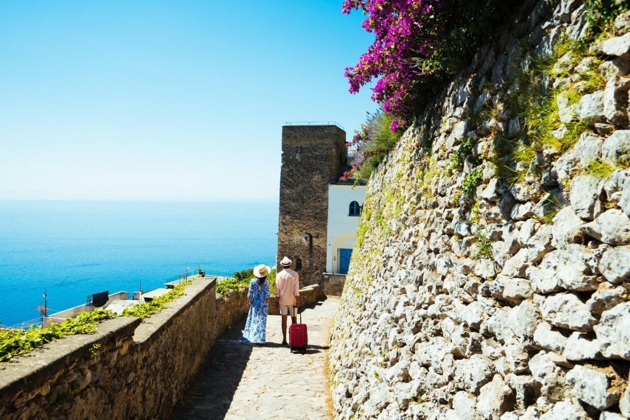 Sea View Villa In Ravello With Lemon Pergola, Gardens And Jacuzzi - Ideal For Elopements Екстериор снимка